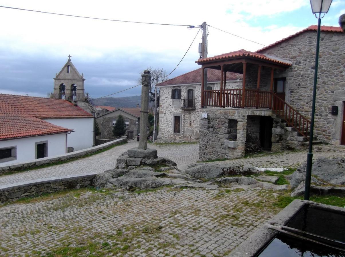 Casa Do Pelourinho Villa Rebordainhos Dış mekan fotoğraf